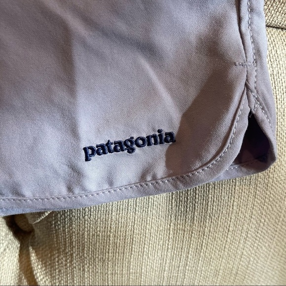 AR: NWT Patagonia Girls' Forries Shorey Board Shorts Lavender Sz 14 - Picture 3 of 10